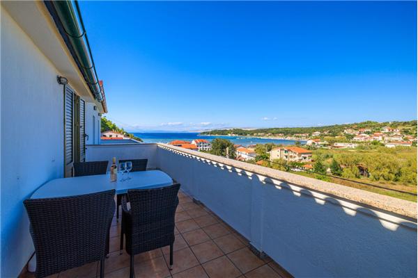 Apartment A3, for 5 persons