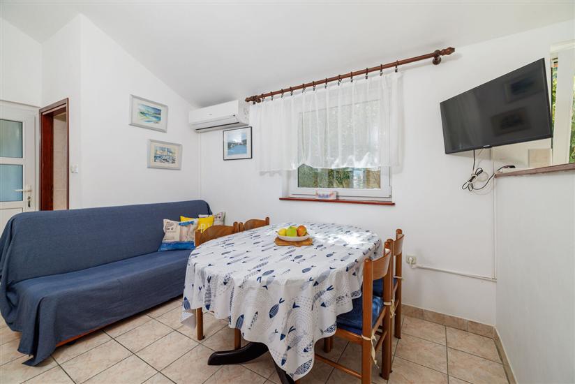 Apartment A3, for 5 persons