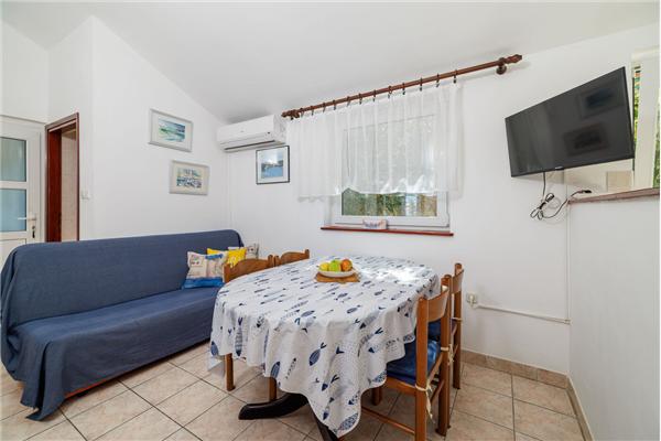 Apartment A3, for 5 persons