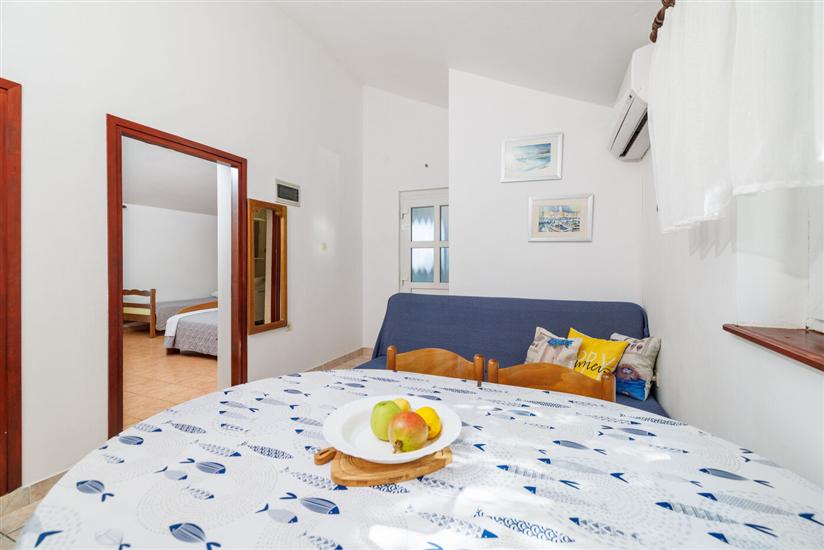 Apartment A3, for 5 persons