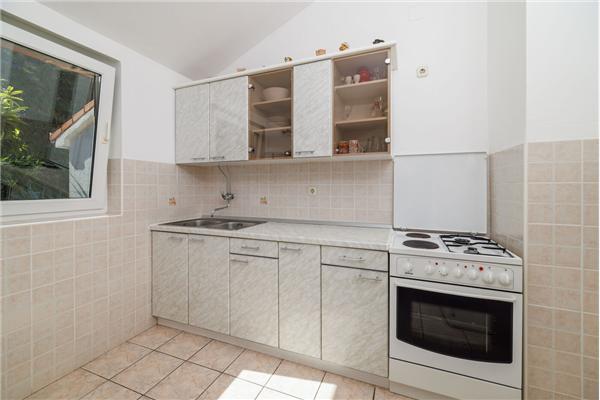 Apartment A3, for 5 persons