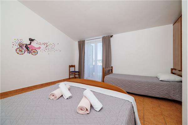 Apartment A3, for 5 persons
