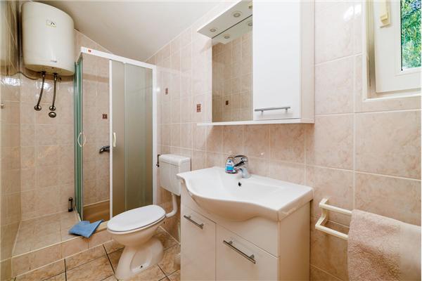 Apartment A3, for 5 persons