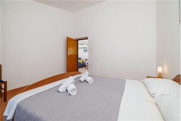 Apartment A3, for 5 persons