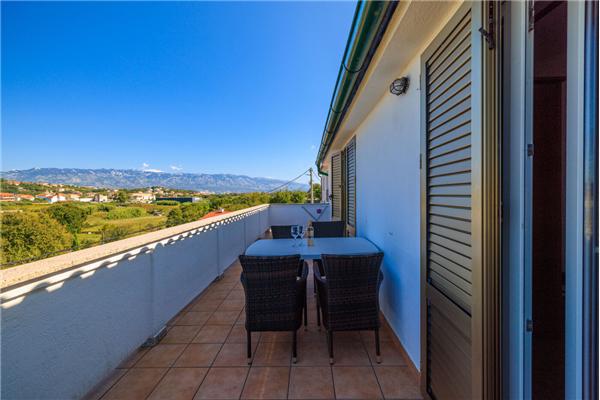 Apartment A3, for 5 persons