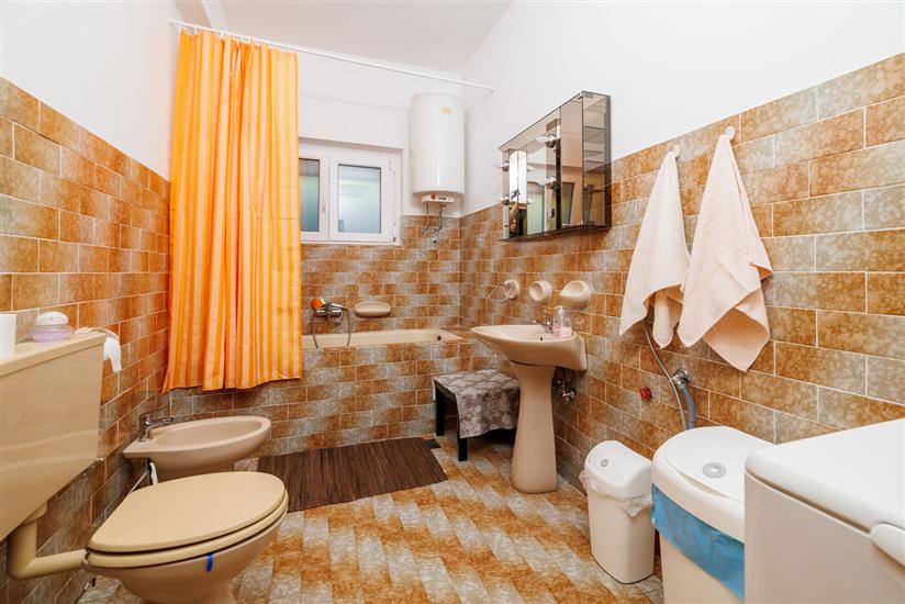 Apartment A1, for 4 persons