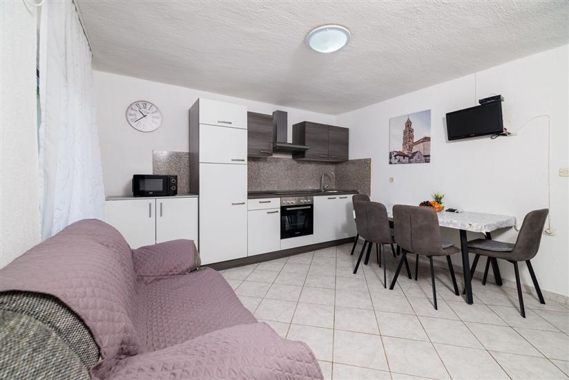 Apartment A4, for 4 persons