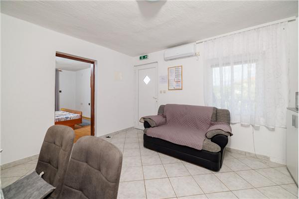 Apartment A4, for 4 persons