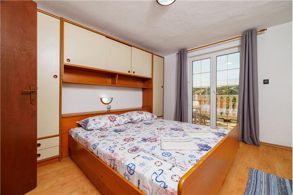 Apartment A4, for 4 persons