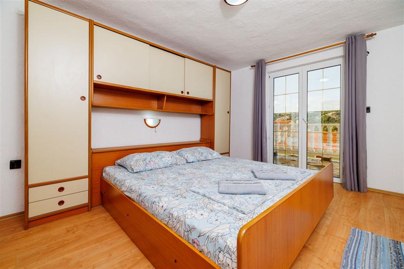 Apartment A4, for 4 persons