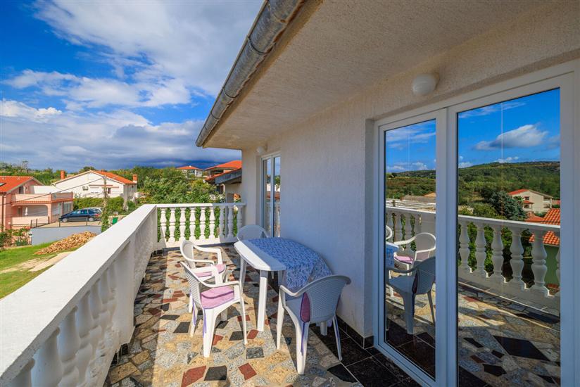 Apartment A4, for 4 persons