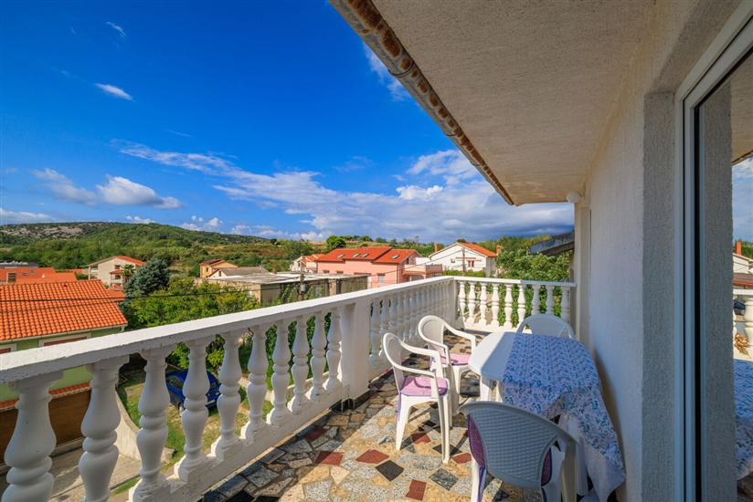 Apartment A4, for 4 persons