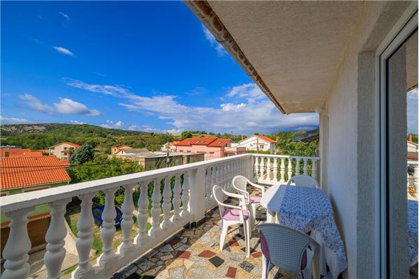 Apartment A4, for 4 persons