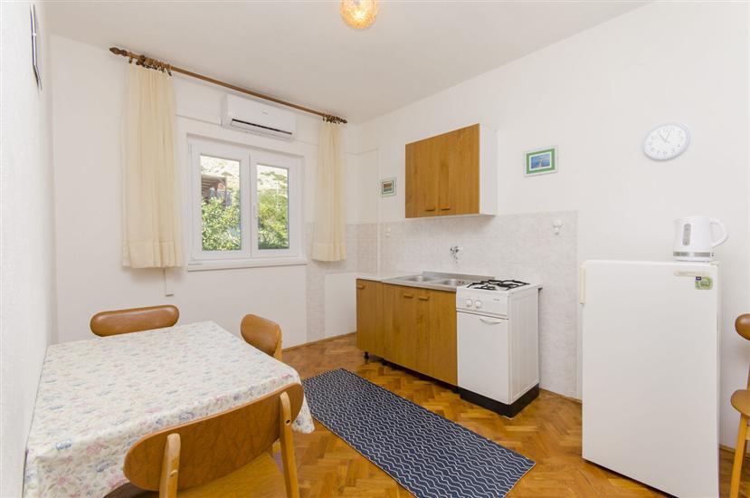 Apartment A1, for 3 persons