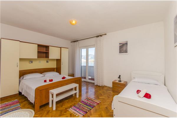 Apartment A1, for 3 persons