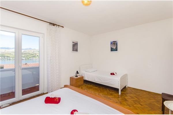 Apartment A1, for 3 persons