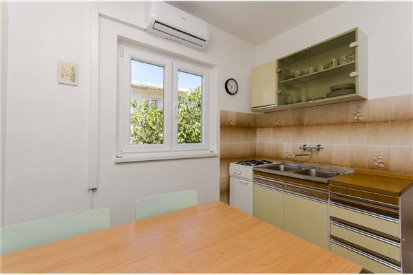 Apartment A2, for 4 persons