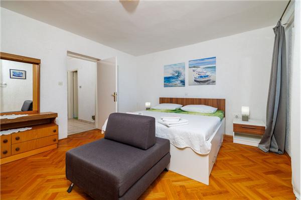Apartment A1, for 2 persons