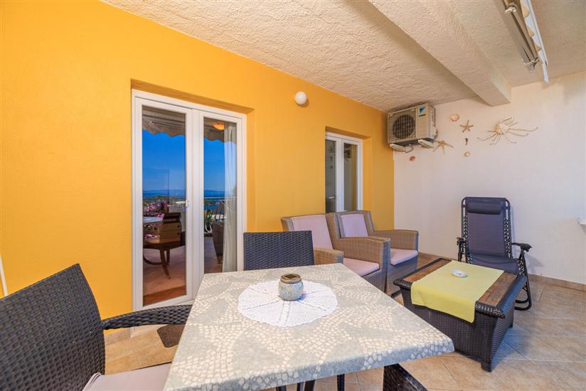 Apartment A1, for 2 persons