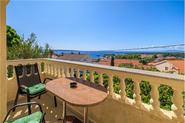 Apartment A1, for 6 persons