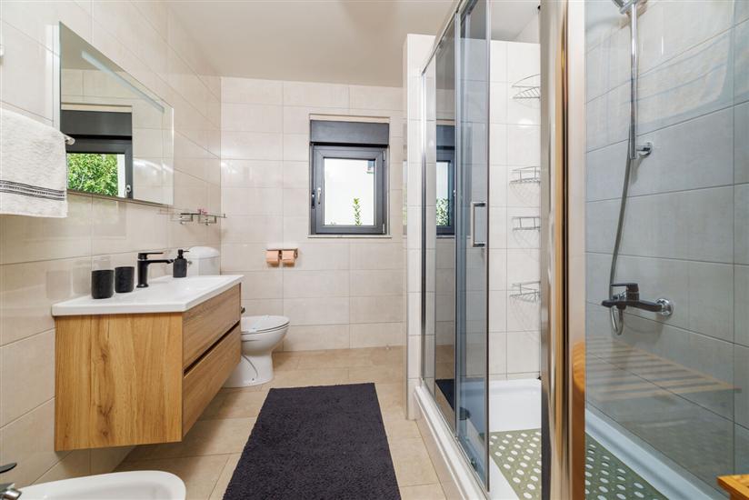 Apartment A1, for 6 persons