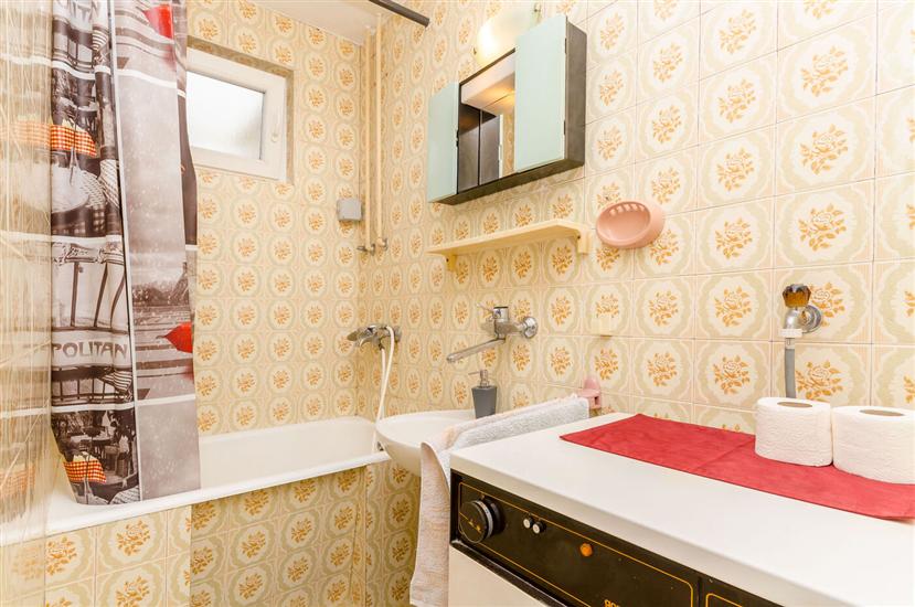 Apartment A1, for 2 persons