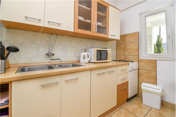 Apartment A2, for 4 persons