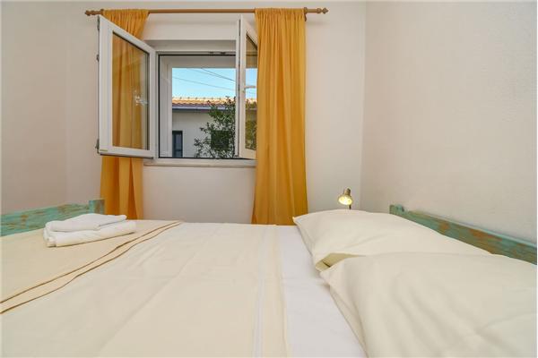 Apartment A2, for 4 persons