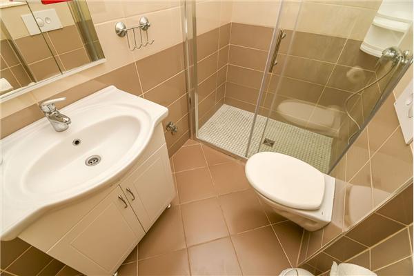 Apartment A3, for 8 persons