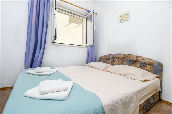 Apartment A3, for 8 persons