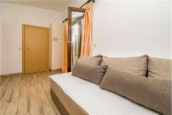 Apartment A4, for 6 persons