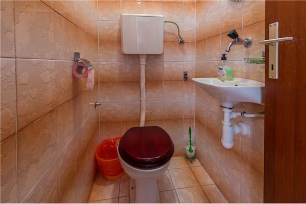 Apartment A2, for 6 persons