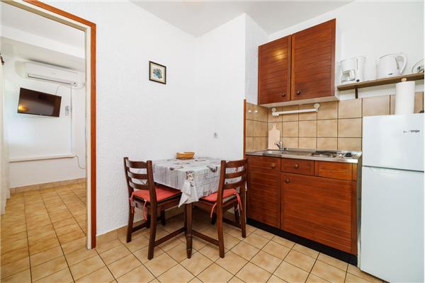 Apartment A1, for 2 persons