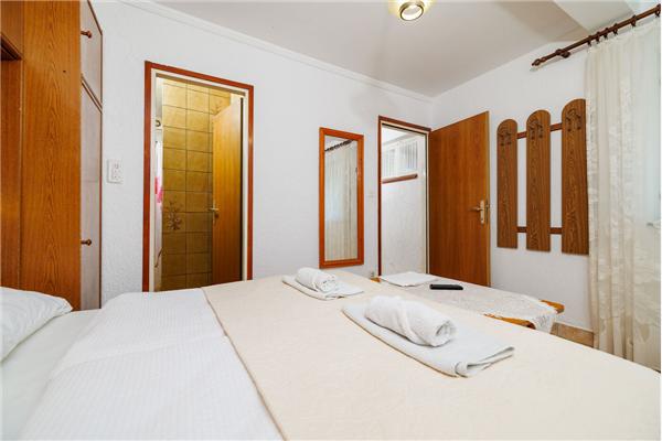 Apartment A1, for 2 persons