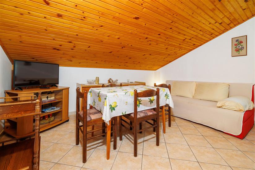 Apartment A2, for 4 persons