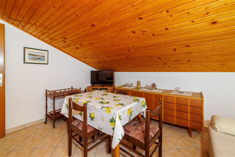 Apartment A2, for 4 persons