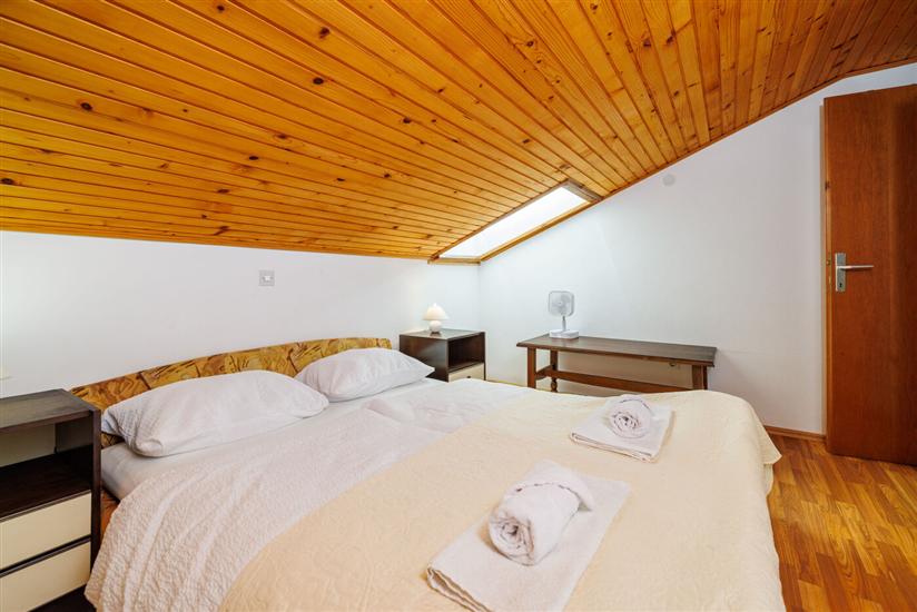 Apartment A2, for 4 persons