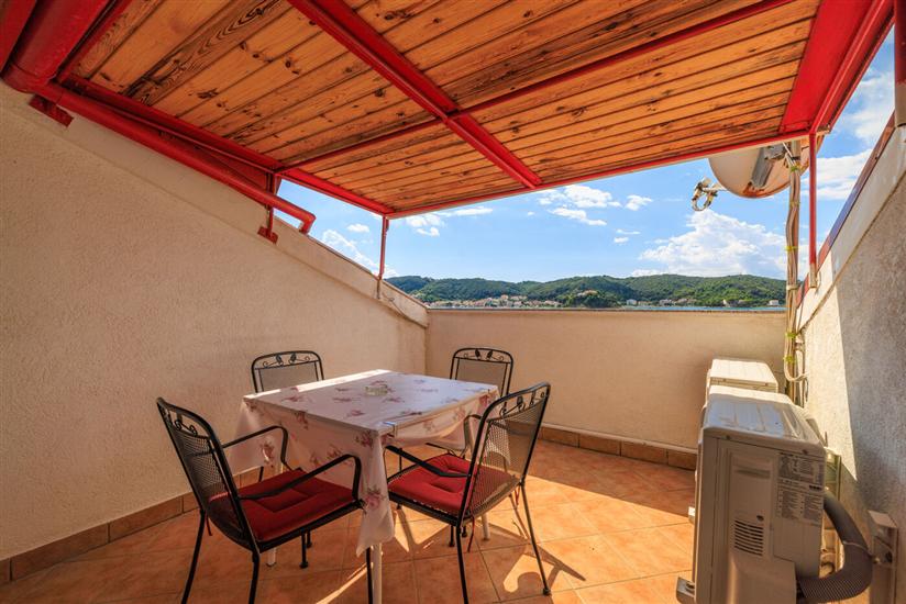 Apartment A2, for 4 persons