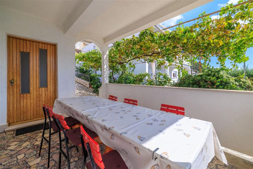 Apartment A3, for 6 persons