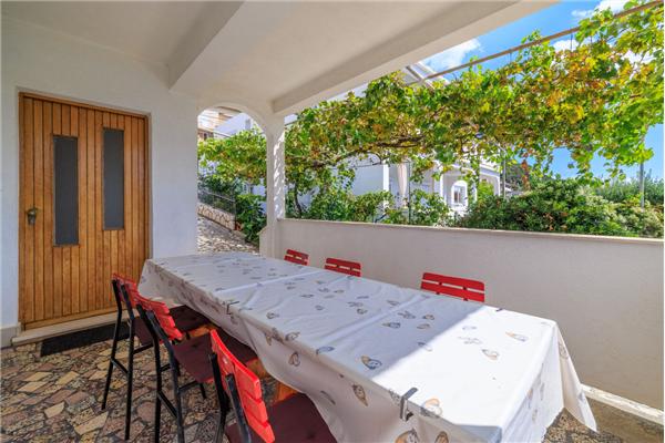 Apartment A3, for 6 persons