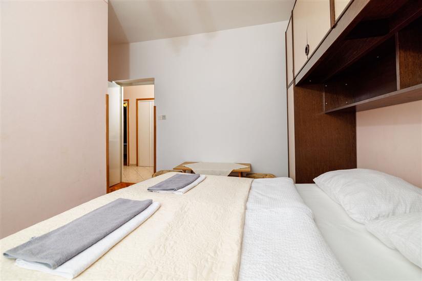Apartment A3, for 6 persons