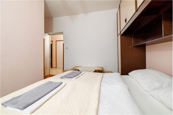 Apartment A3, for 6 persons