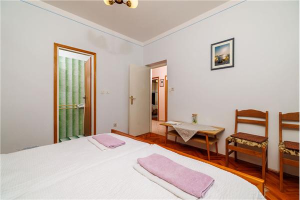 Apartment A3, for 6 persons