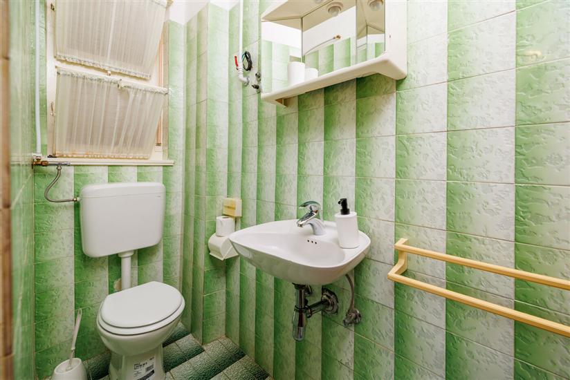 Apartment A3, for 6 persons