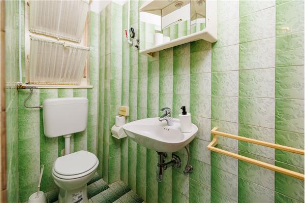 Apartment A3, for 6 persons