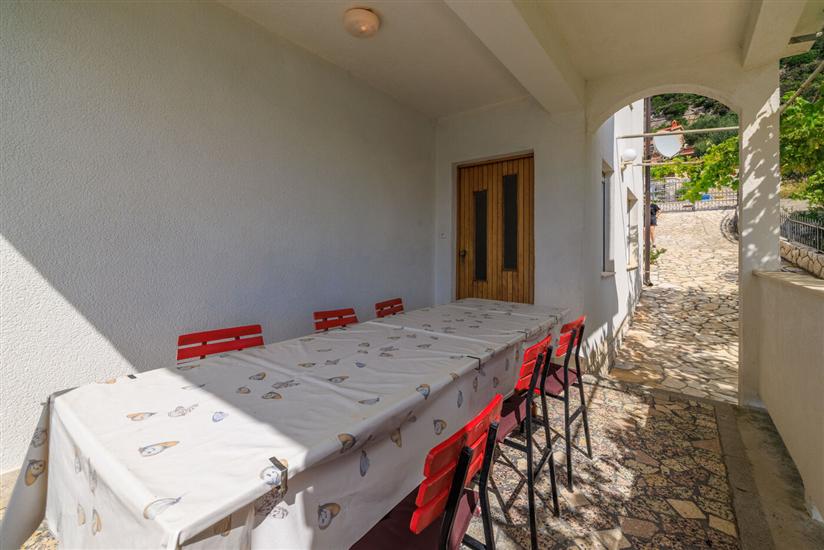 Apartment A3, for 6 persons