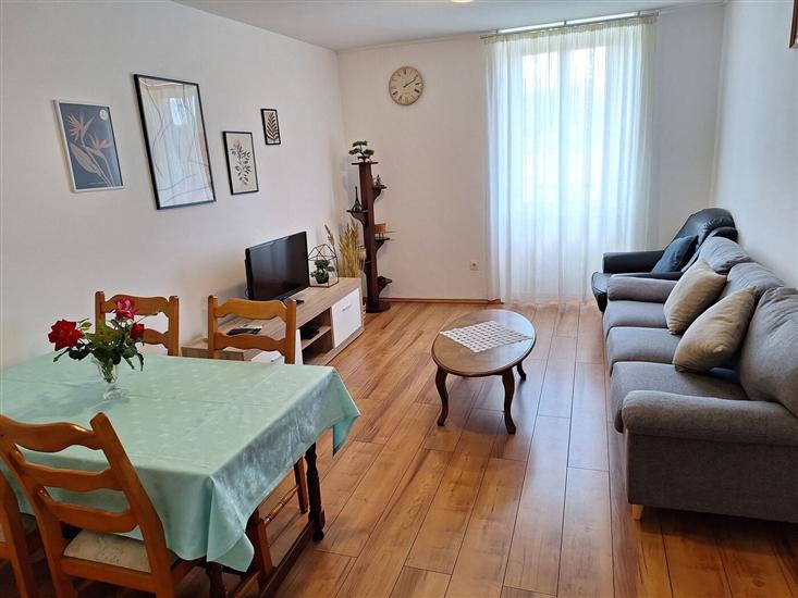 Apartment A1, for 4 persons