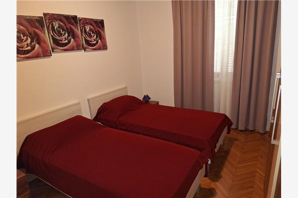 Apartment A1, for 4 persons