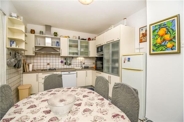 Apartment A3, for 6 persons