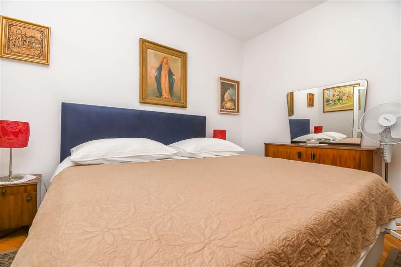 Apartment A3, for 6 persons